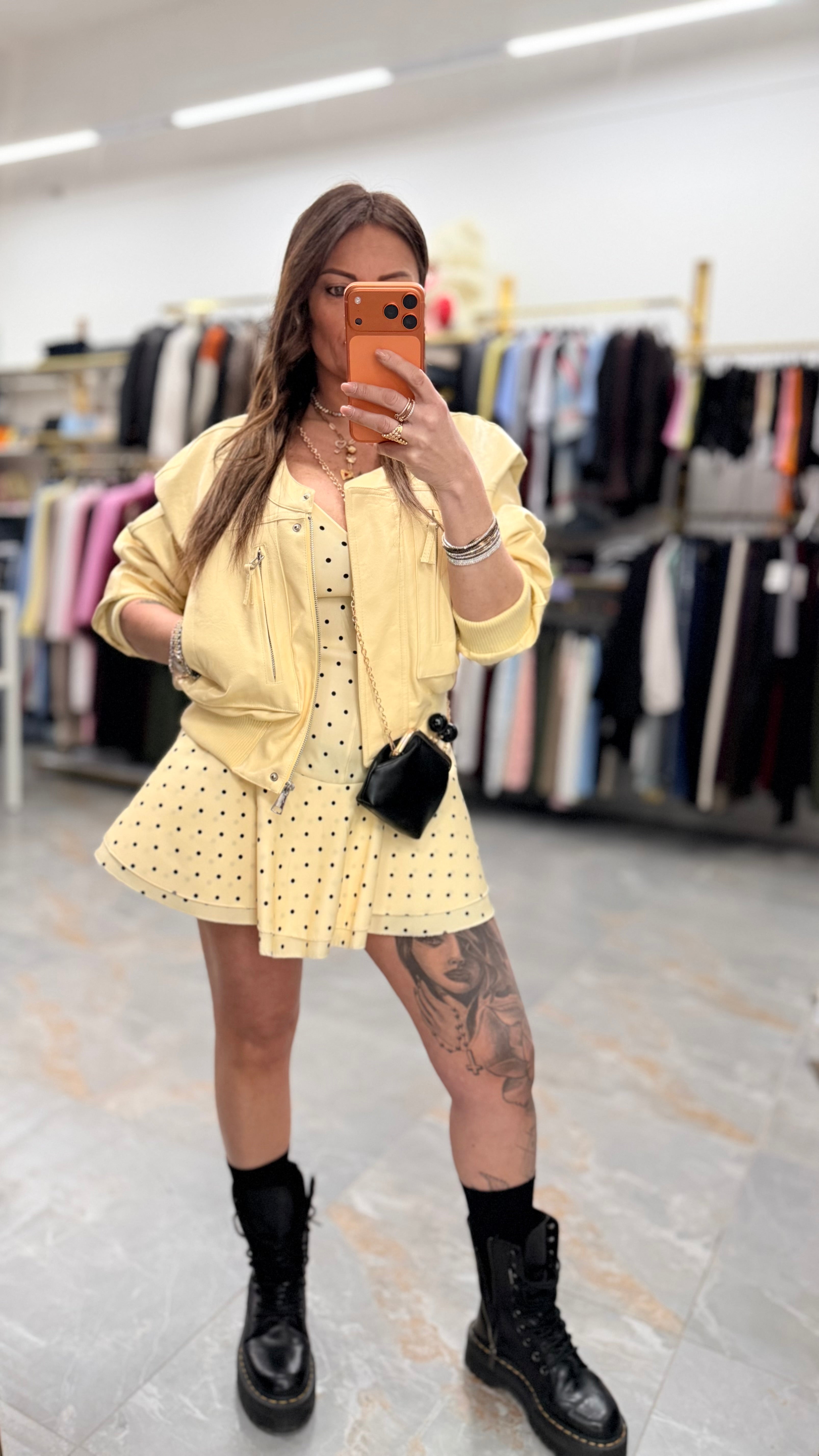 DRESS DOLLY