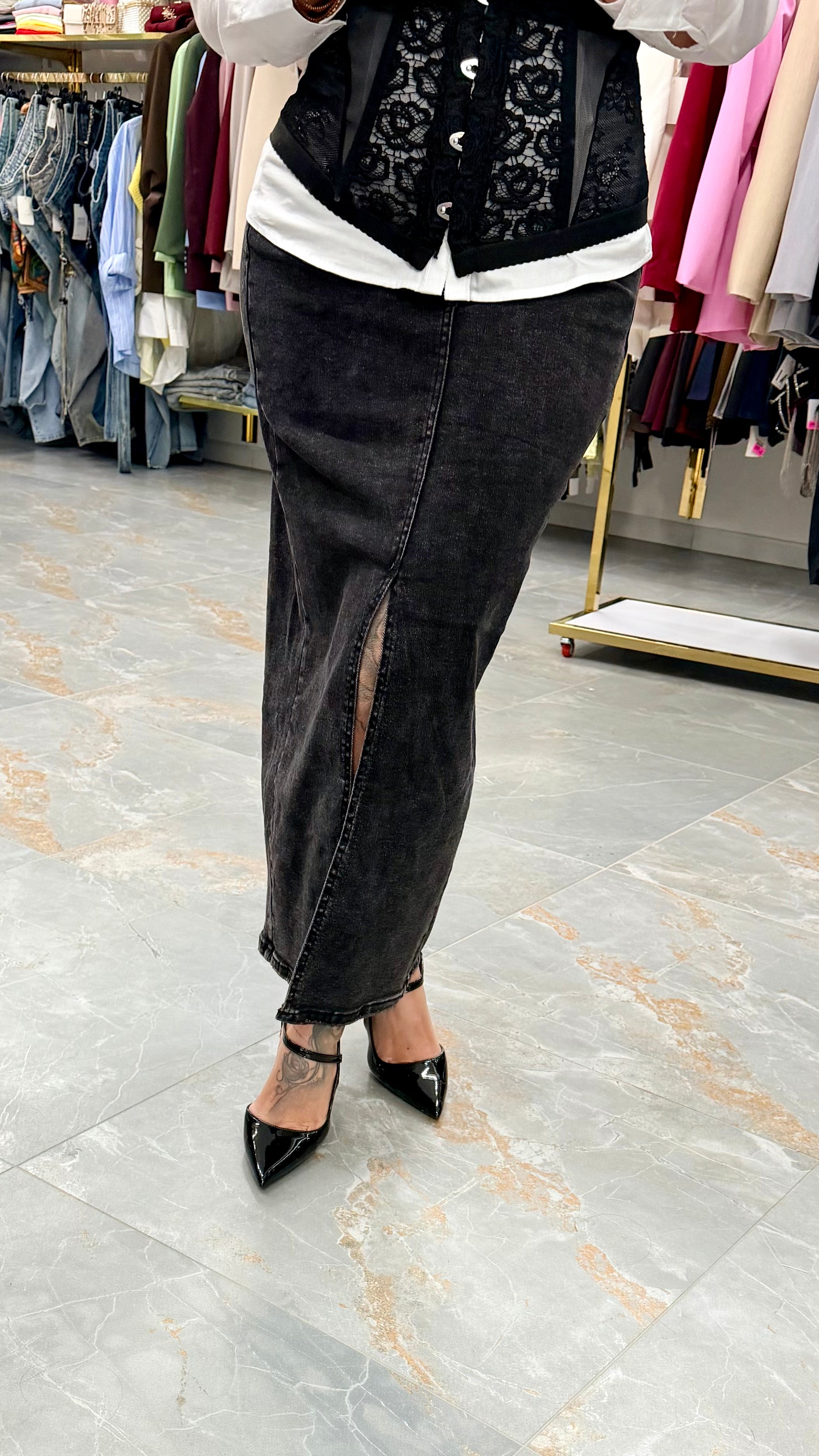 SHADOW DENIM SKIRT
