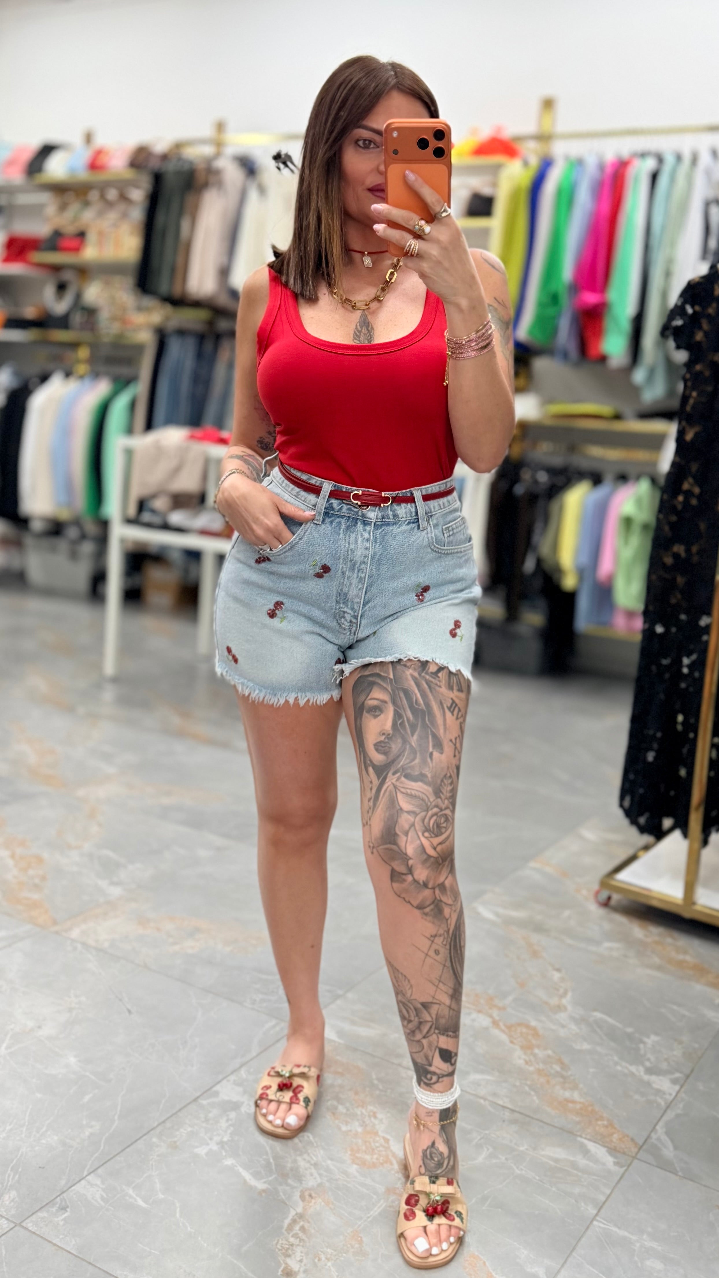 SHORTS CHERRY