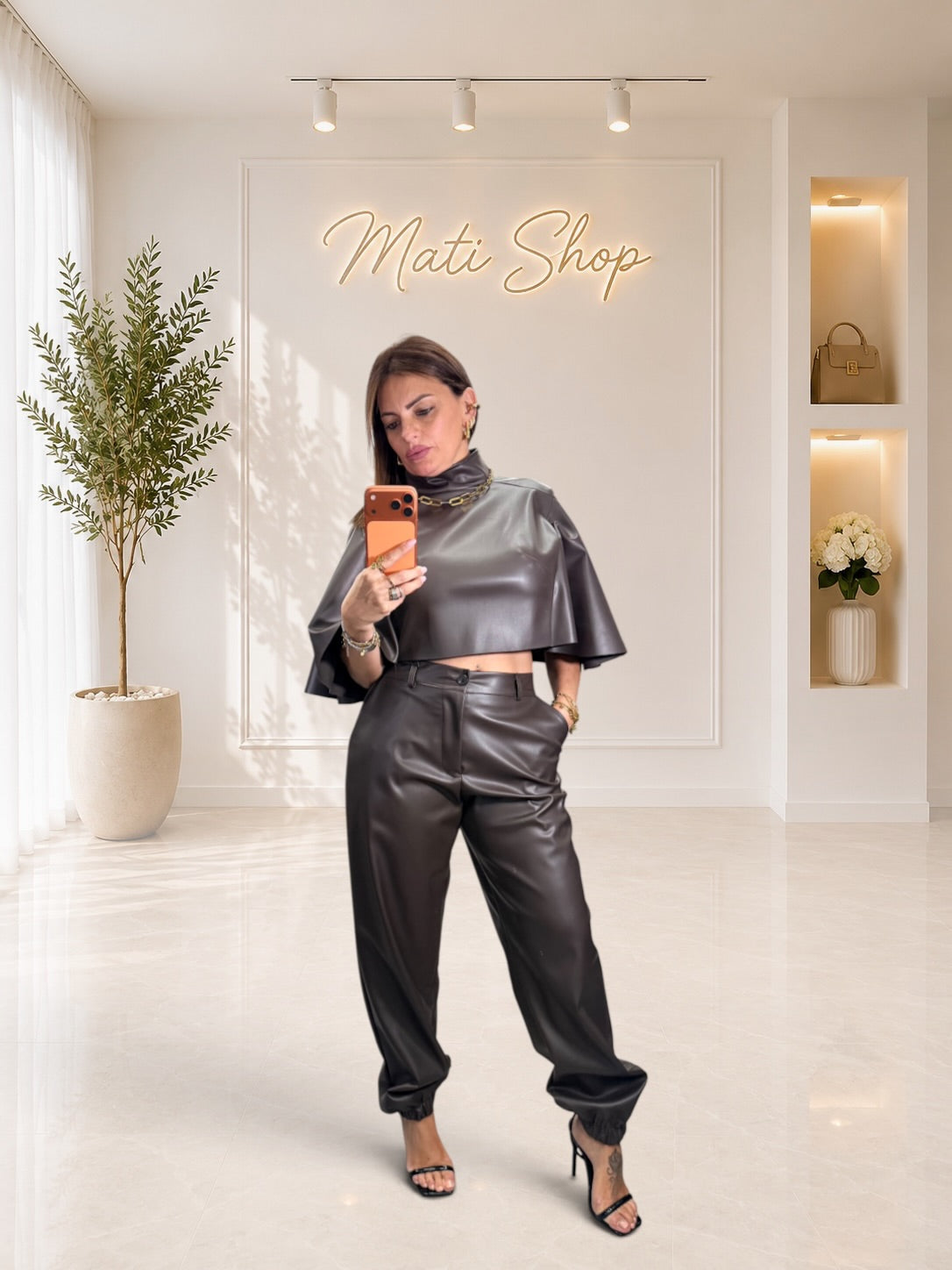 COORDSET JW MANTELLA
